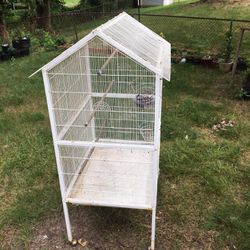 Aviary (bird Cage) Disassembled For Pickup Thumbnail