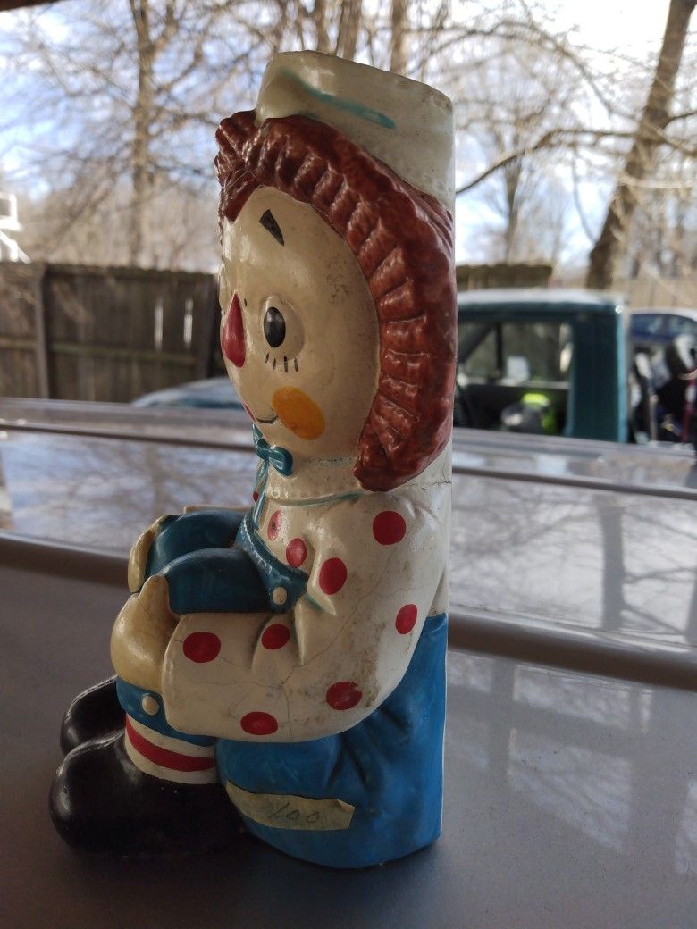 Raggedy Andy Shelf Bookend