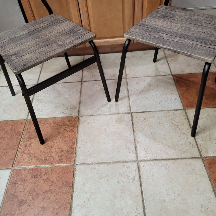 Kitchen Table Chairs Set Of 4
