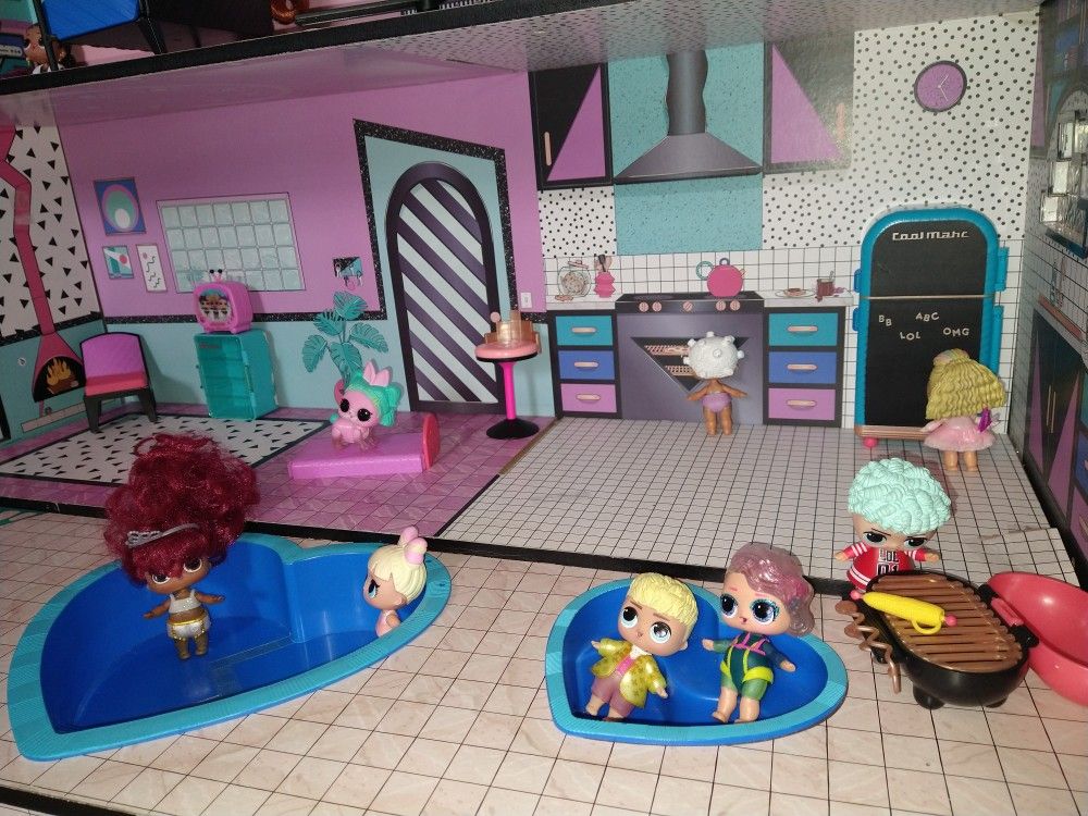 Doll House And Furniture Only
