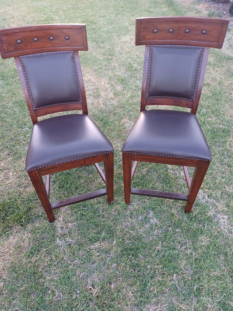 Kitchen Table Or Bar Stool Chairs
