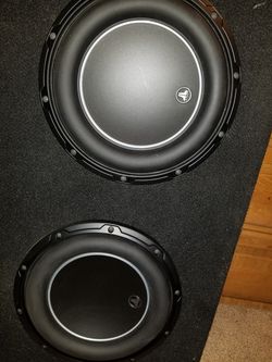 2 Jl Audio 10w6v3 In A Custom Space Efficient Sealed Box For Sale In Puyallup Wa Offerup