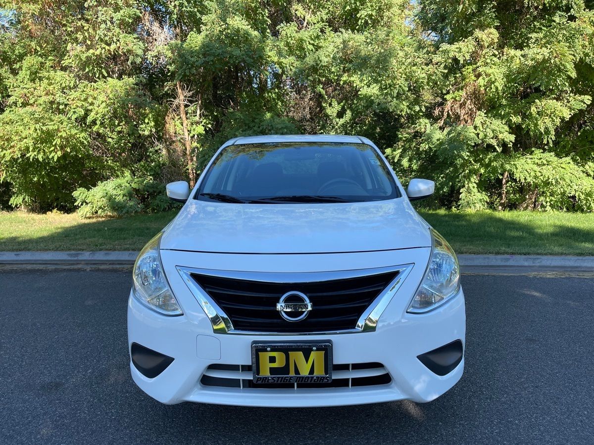 2018 Nissan Versa