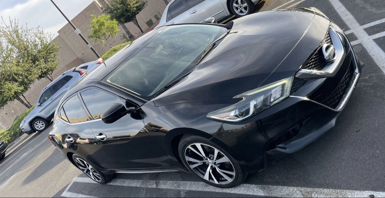 2016 Nissan Maxima