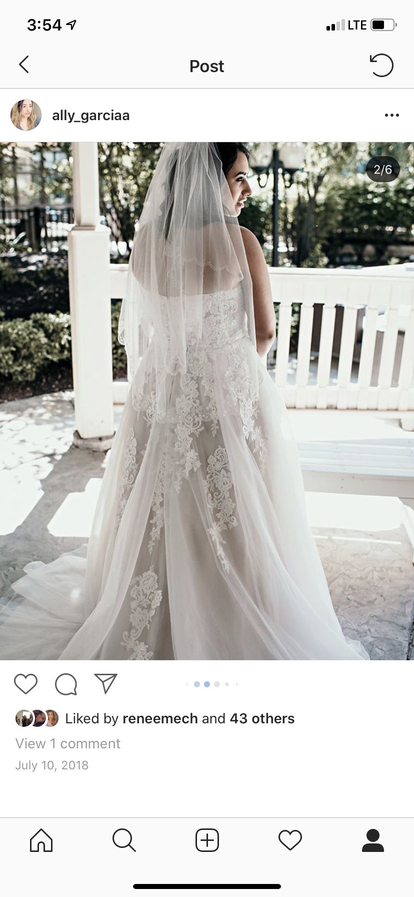 Beautiful David’s bridal wedding dress with veil