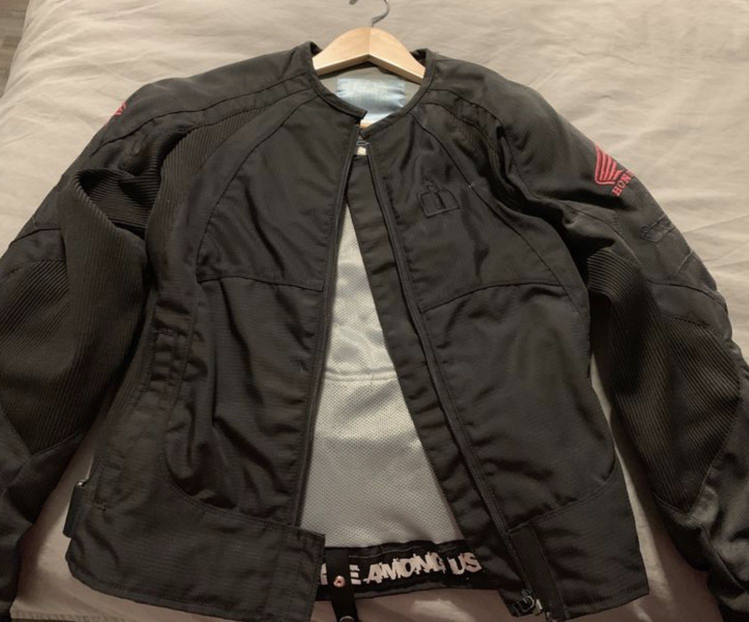 Women’s Icon Honda motorcycle jacket size S