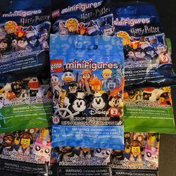 Lot Of 10 Random Lego Minifigures -New! Thumbnail