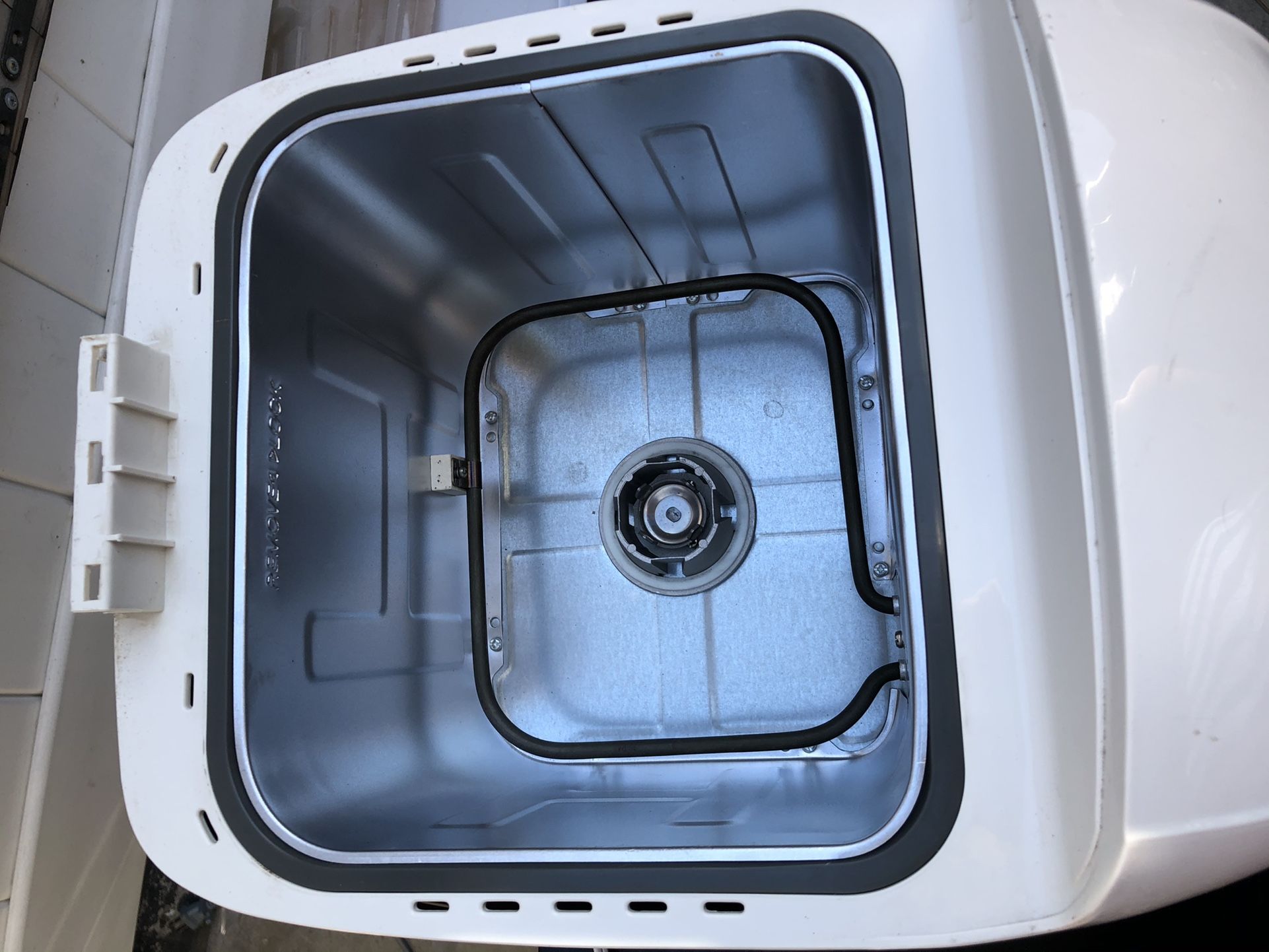 Almost New Sunbeam 2lbs Bread Maker Tested Works Perfectly