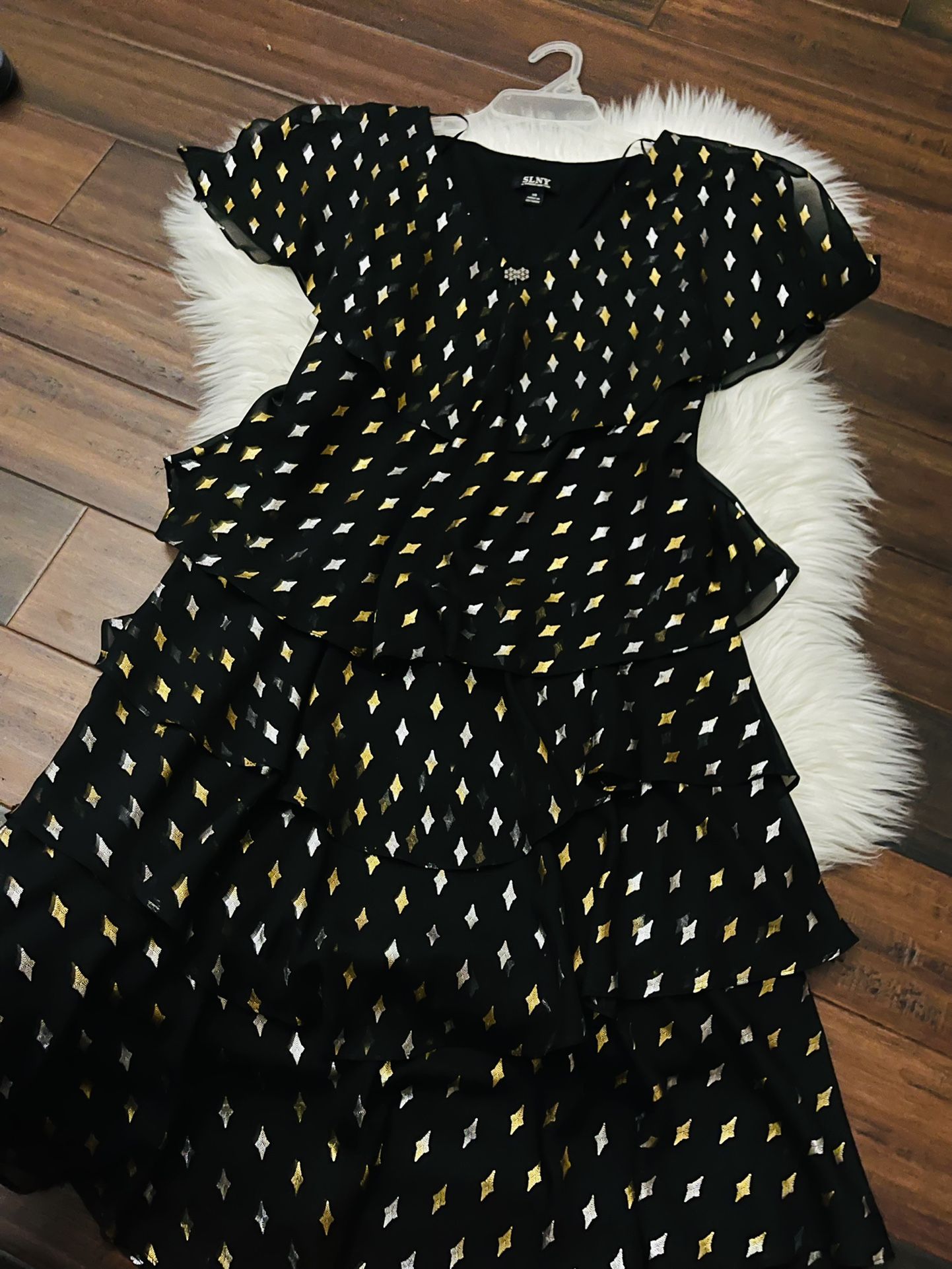 Beautiful Slny Flare Dress Women’s Size 12-14