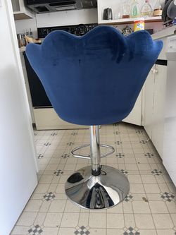 Unique Decorative Chair  Thumbnail