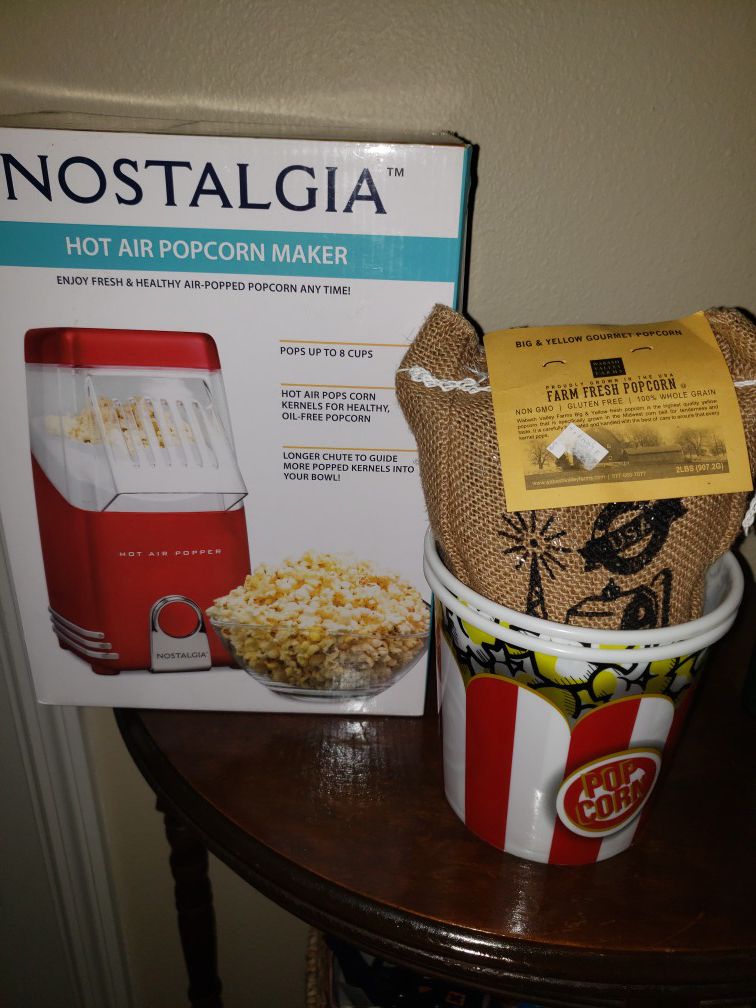 Hot Air Popcorn Popper w/Popcorn Kernnals