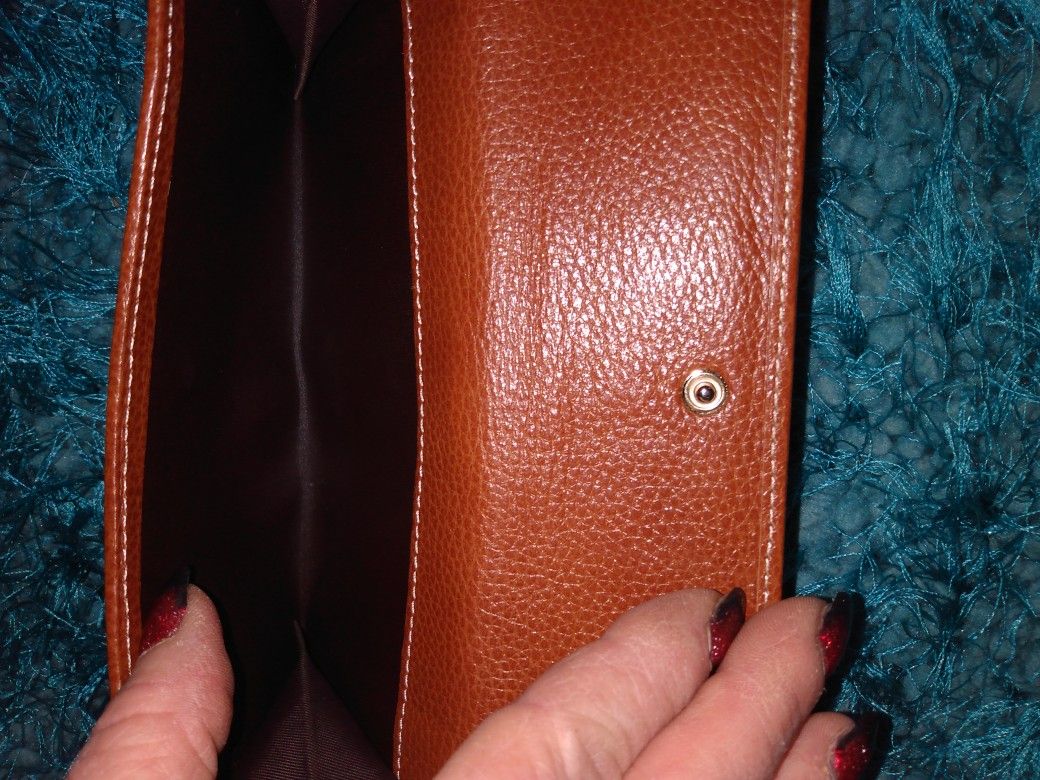VINTAGE GUCCI WALLET