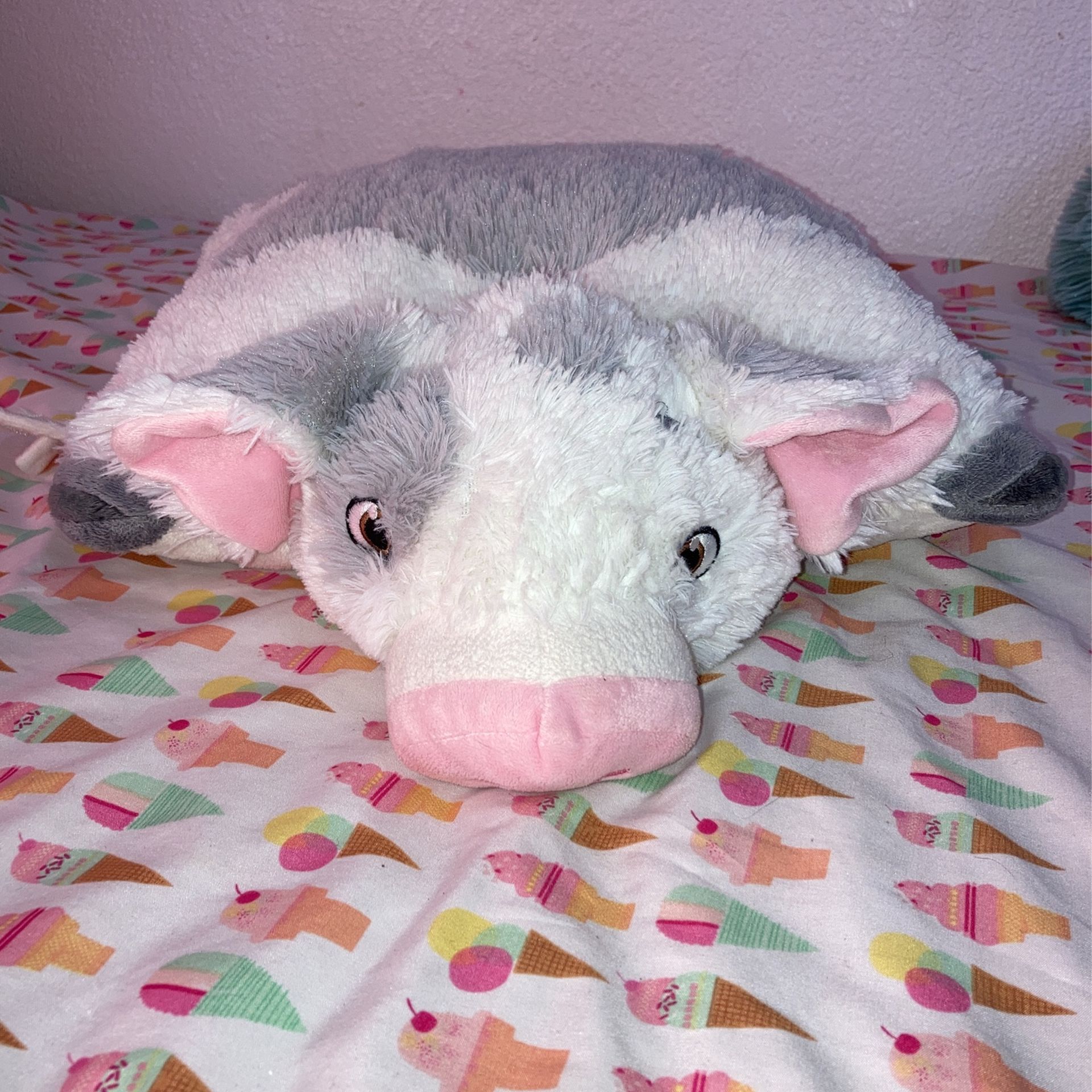Pua Pillow