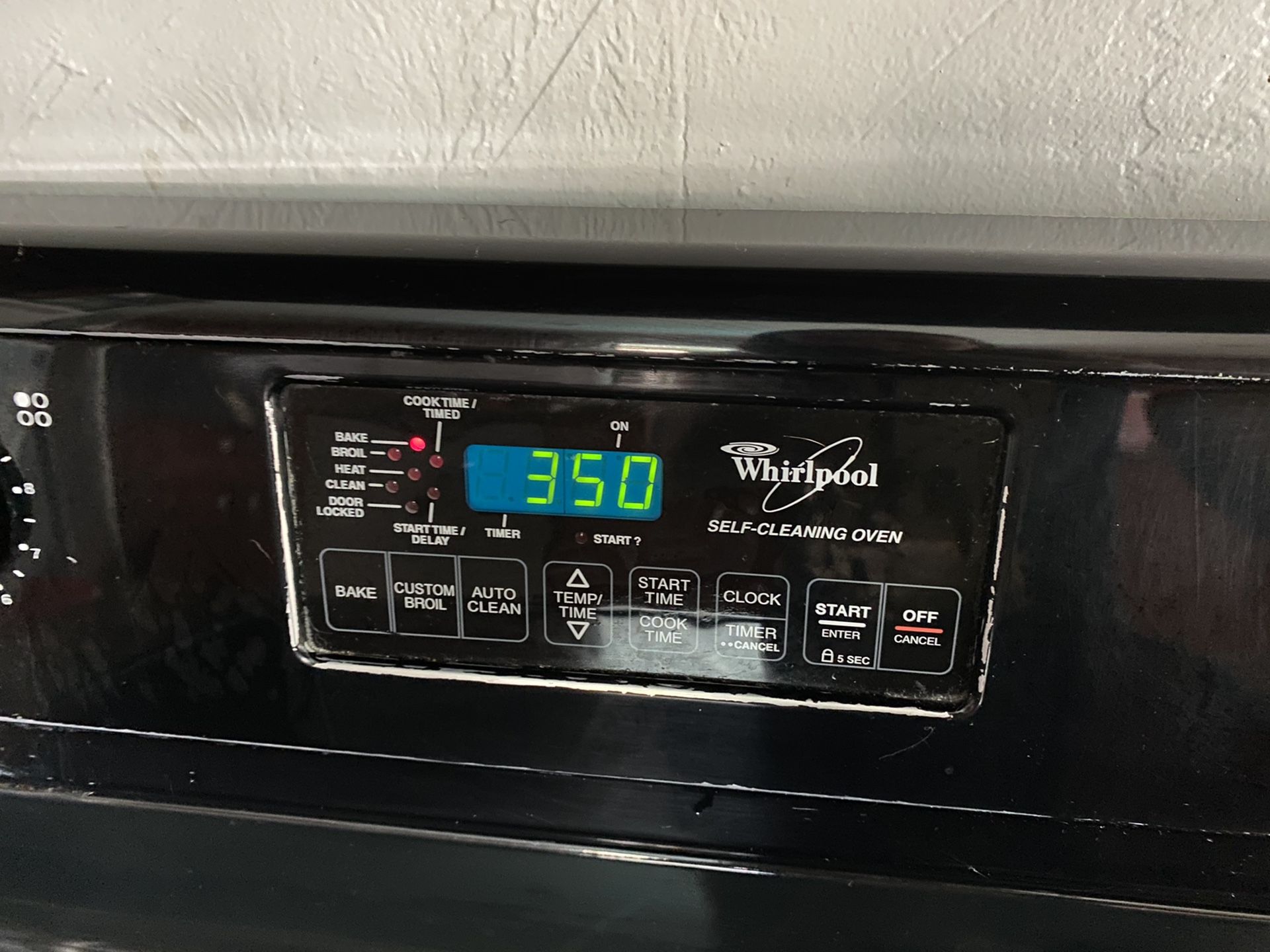 Whirlpool Freestanding Electric Range Stove Oven SUPER CAPACITY 465 for