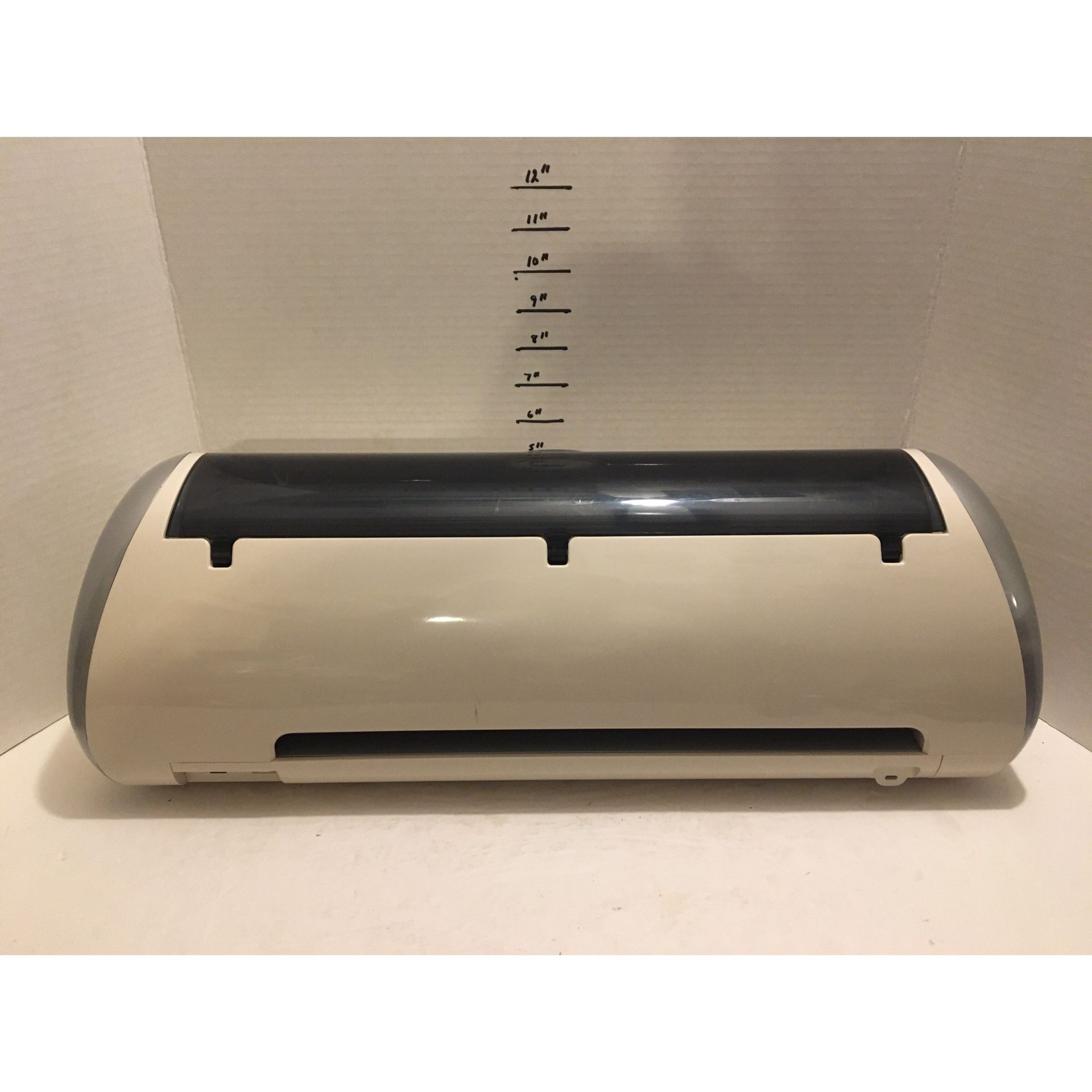 Cricut Expression Cutting Machine Model CREX001