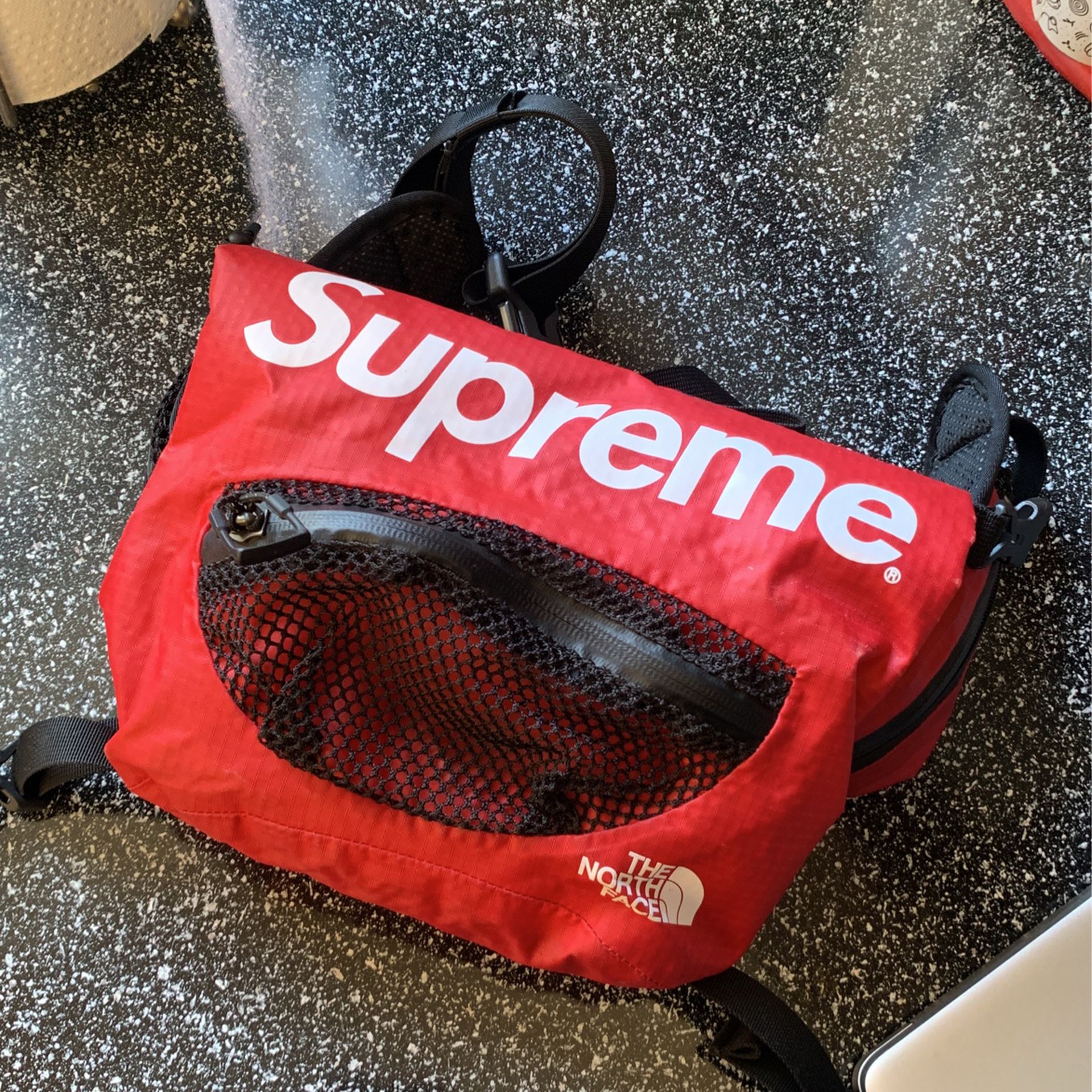 Supreme/North Face Collab Fanny Pack