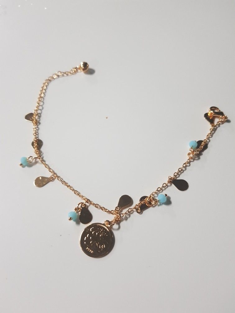 funny design , use it like bracelet or anklet