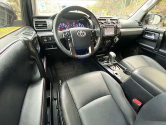 2017 Toyota 4Runner Thumbnail