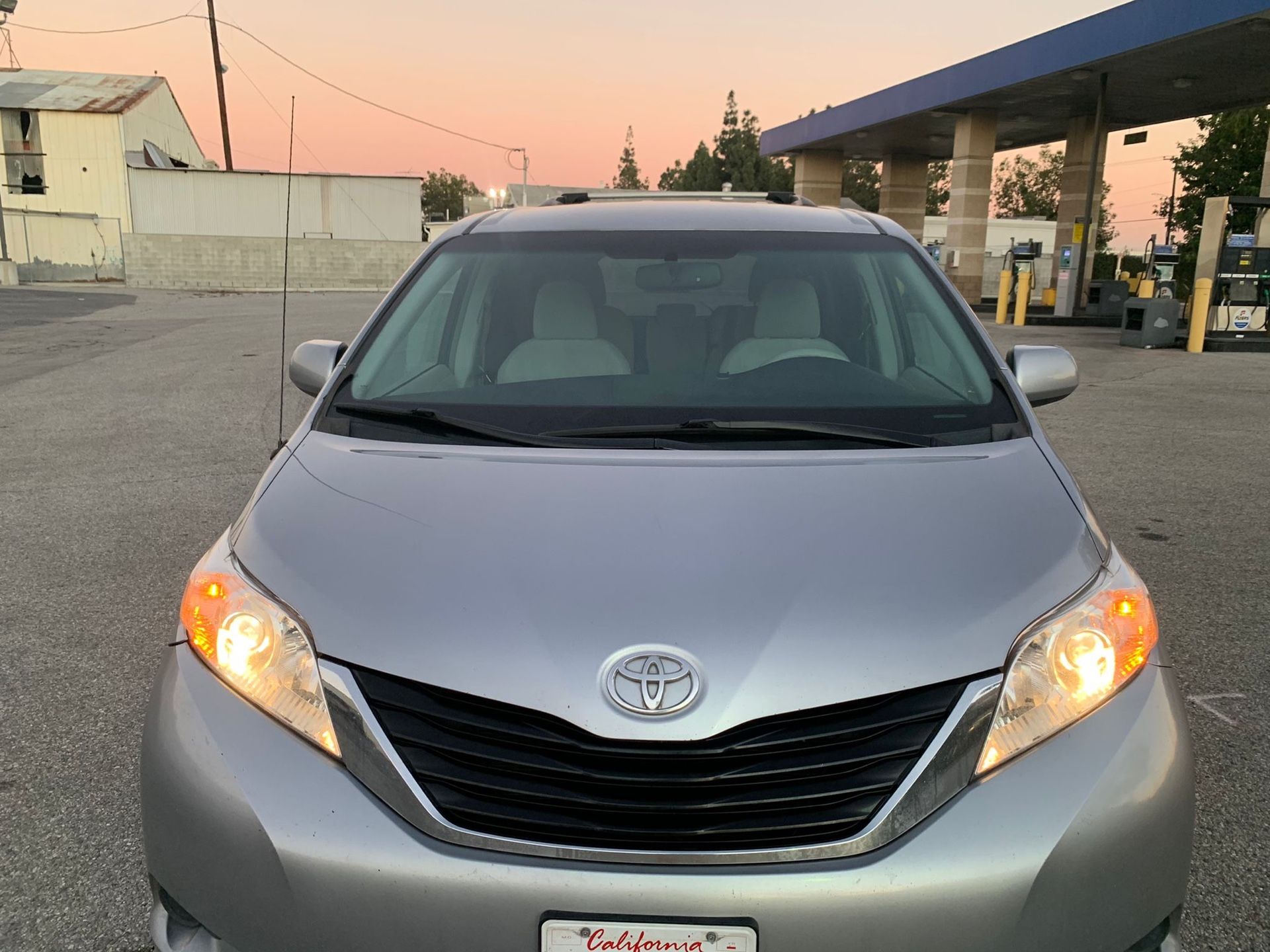 2012 Toyota Sienna