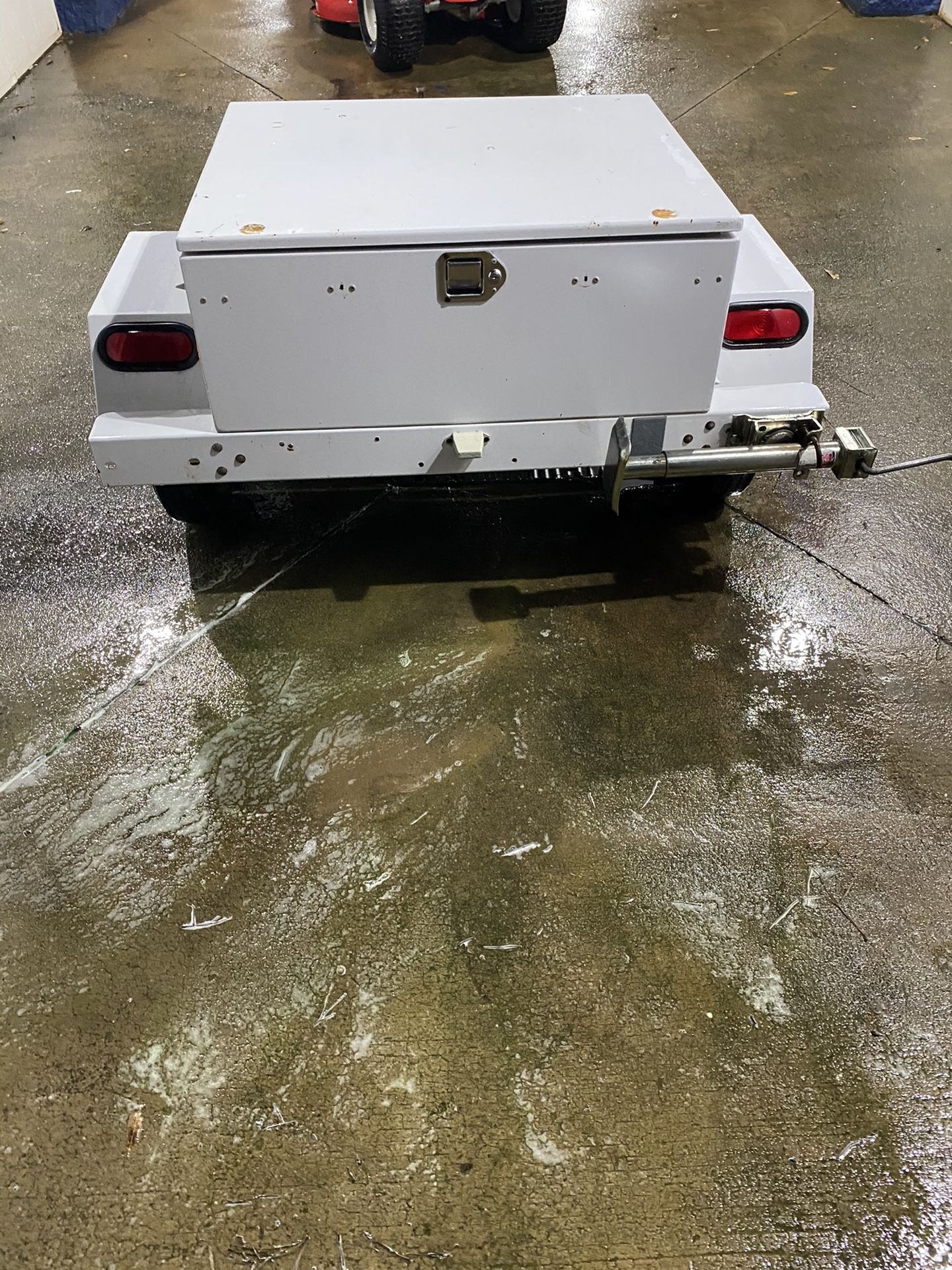 Small Trailer !!