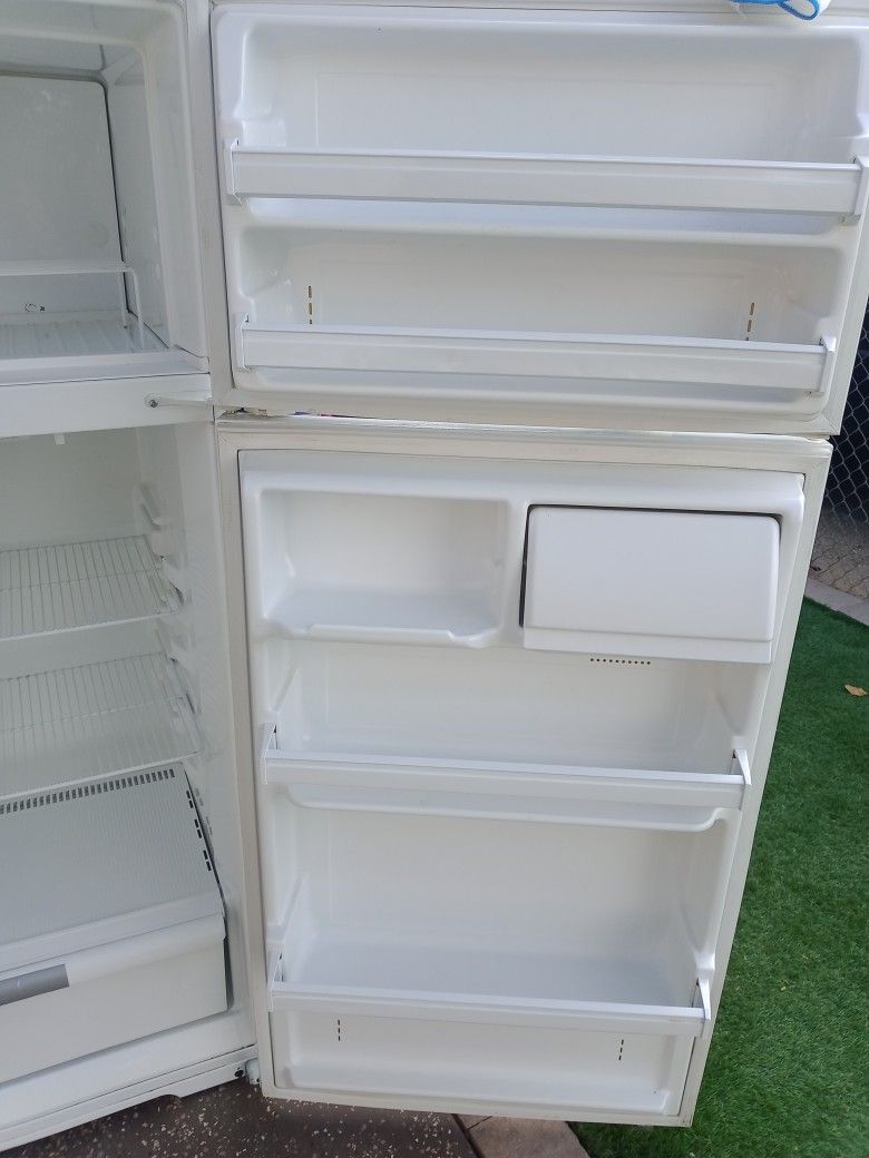 Kenmore Refrigerator