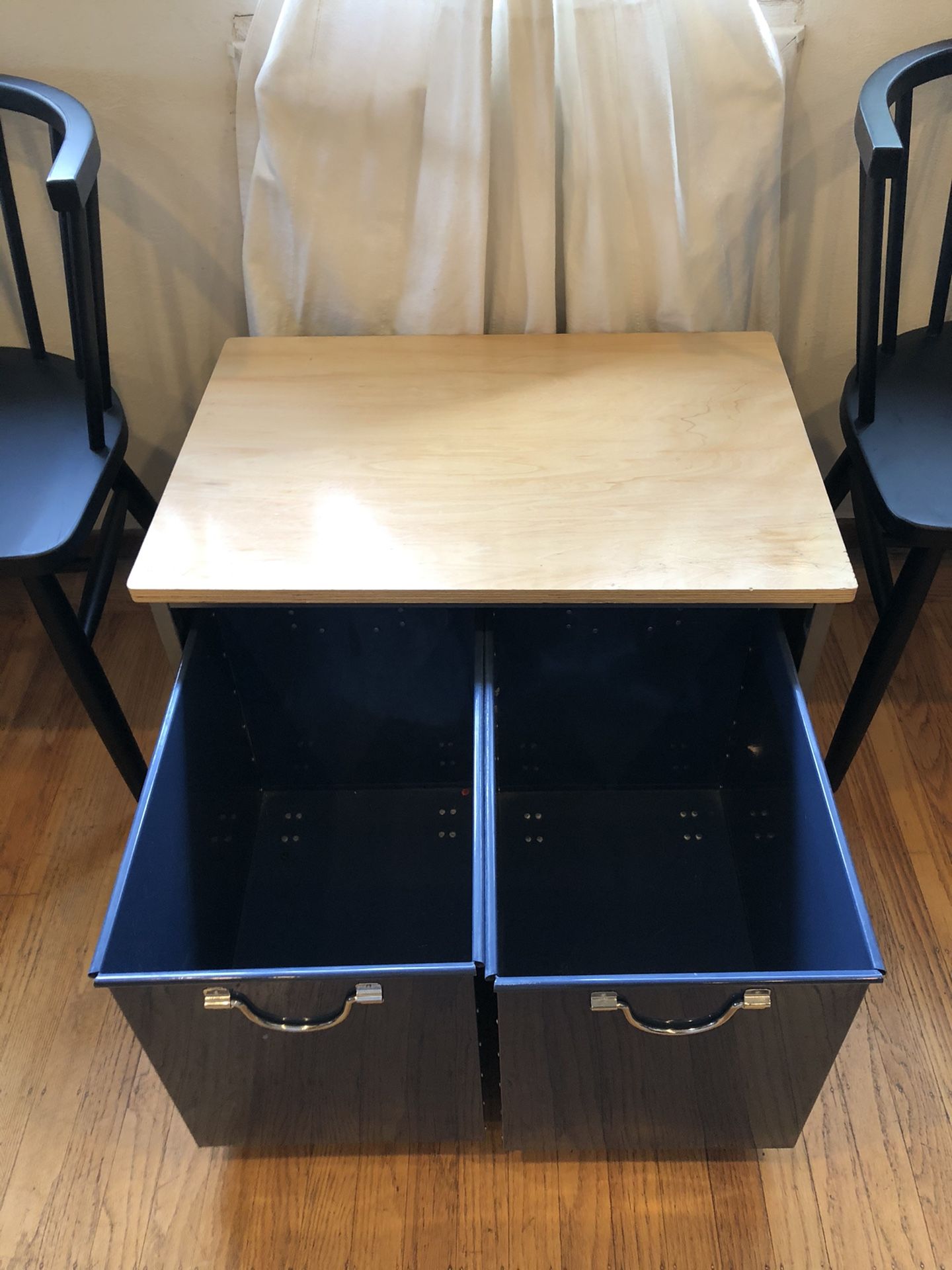 PBTeen inspired small table with 2 rolling storage bins