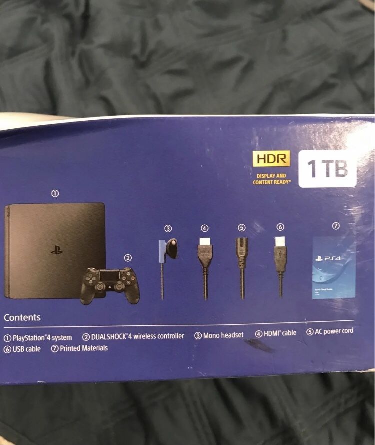 PS4 CUH-2115B 1 TB