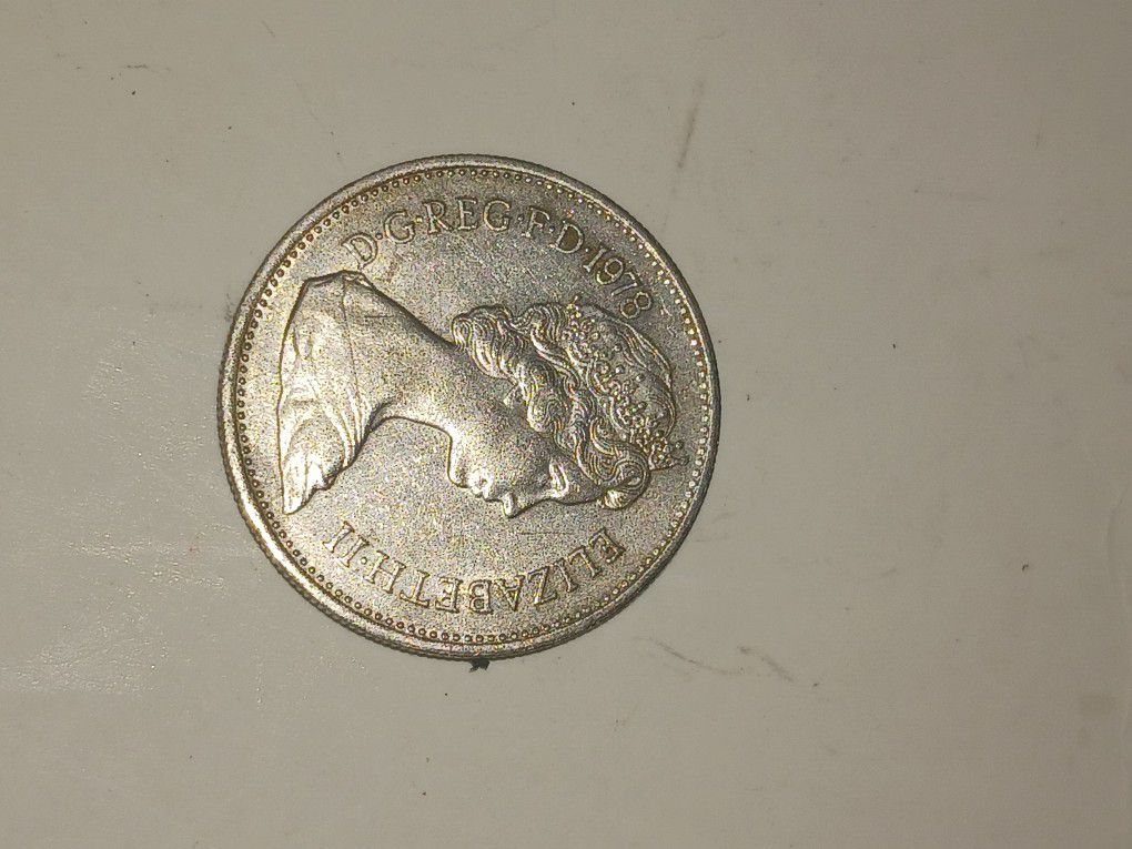 Vintage Queen ELIZABETH 2 COINS
