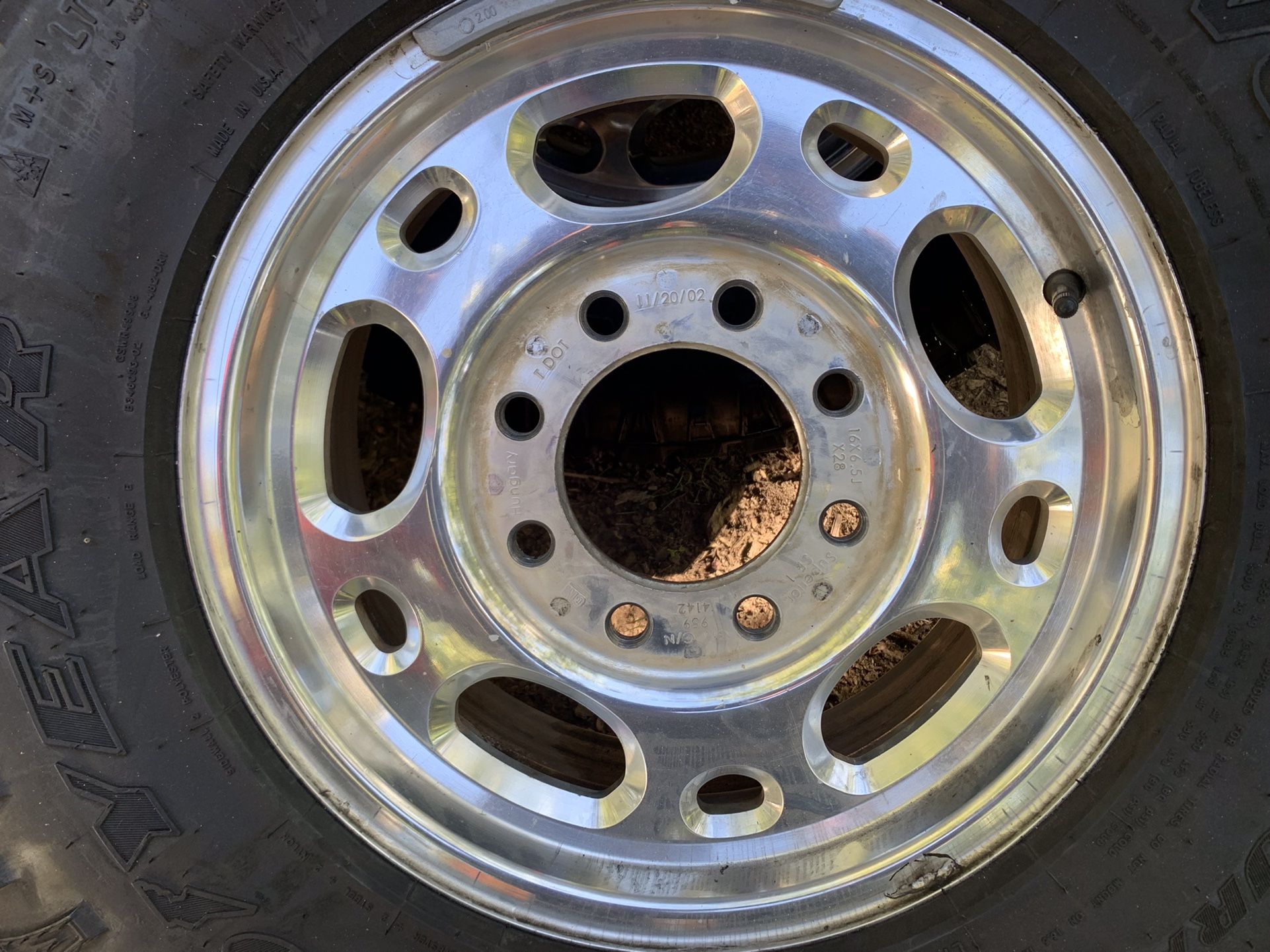 265/75/16 Duratrac Tires