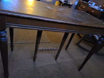 1860's Victorian Table - Needs To Be Restored Thumbnail