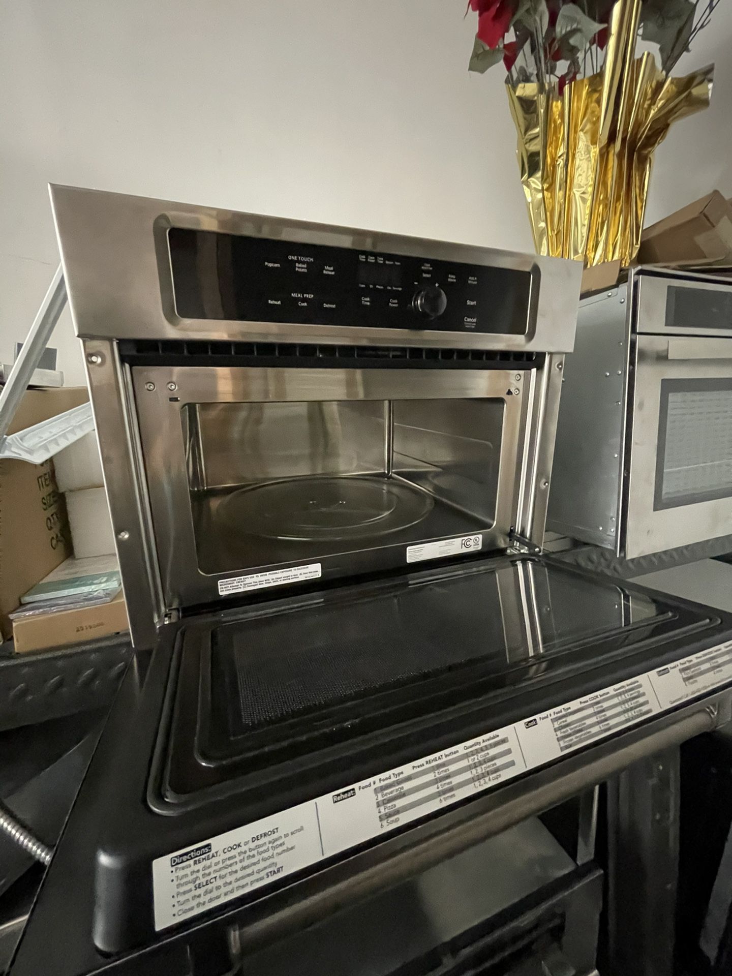 Kitchen Aid Built In Microwave 27”