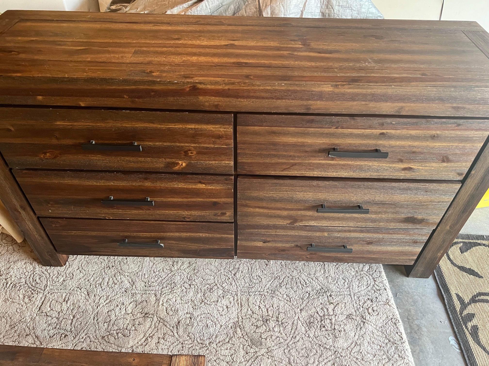Queen Bedroom set