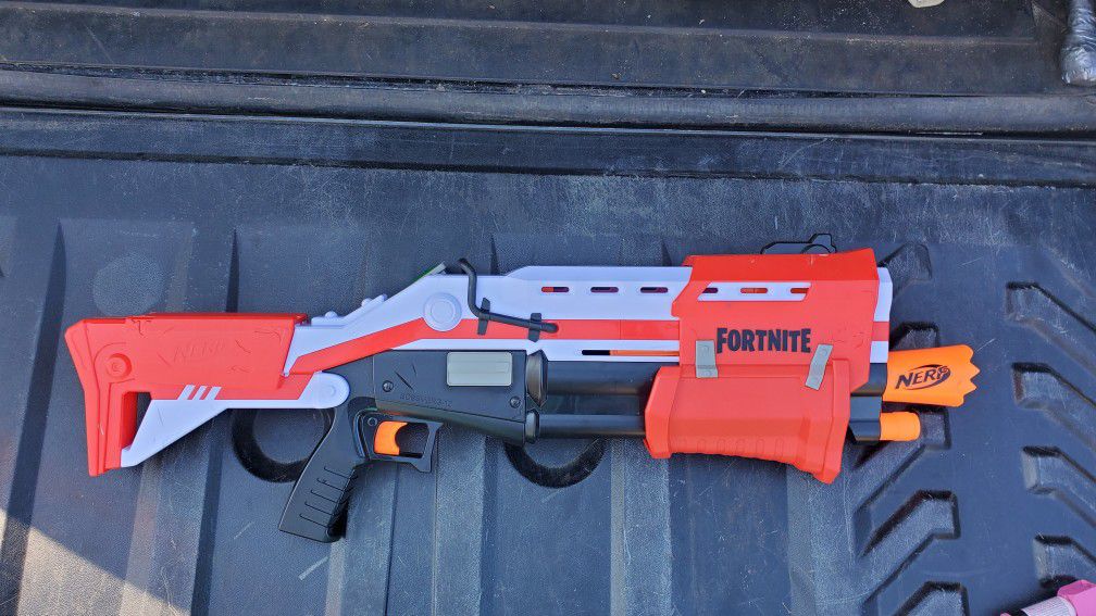Fortnite Nerf Gun (Never Used)