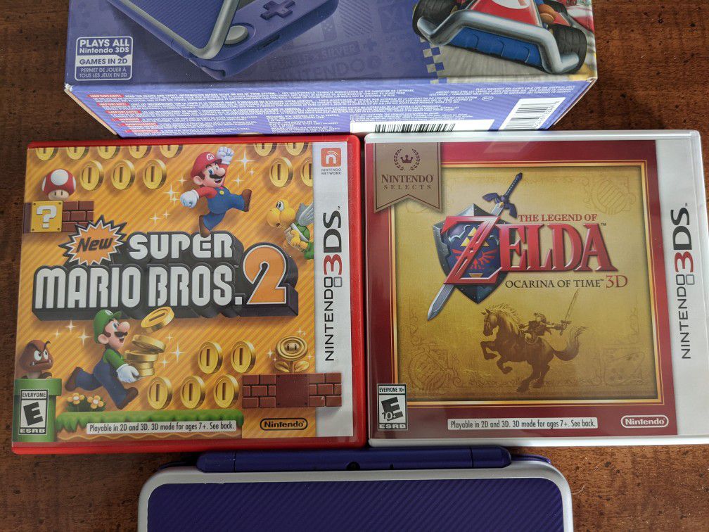 Nintendo 2DS XL BUNDLE (Purple)