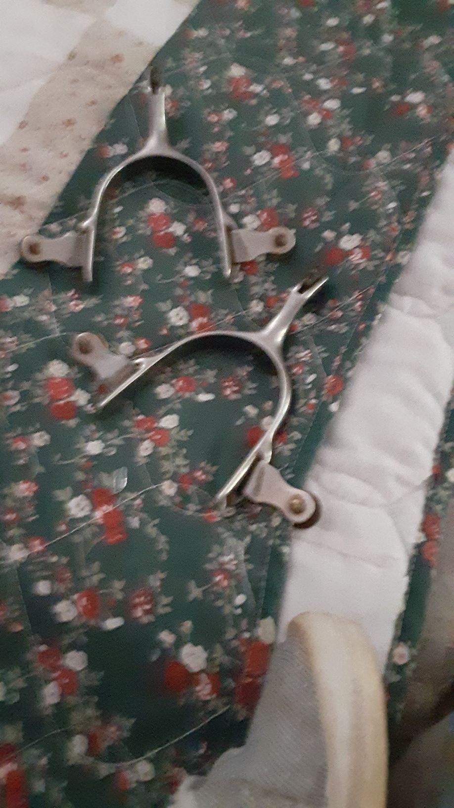 Row Spurs