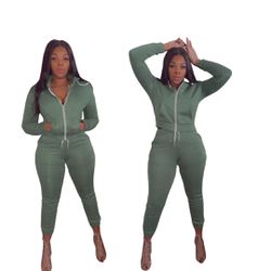 Green Sweatsuit | Women Two Piece | Outfit Thumbnail