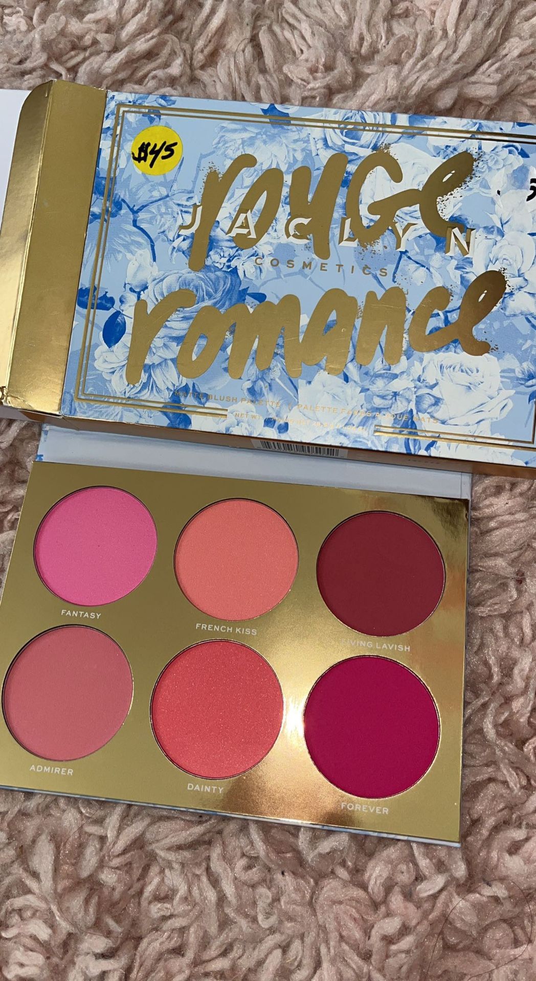 Jaclyn Cosmetic’s Bundle