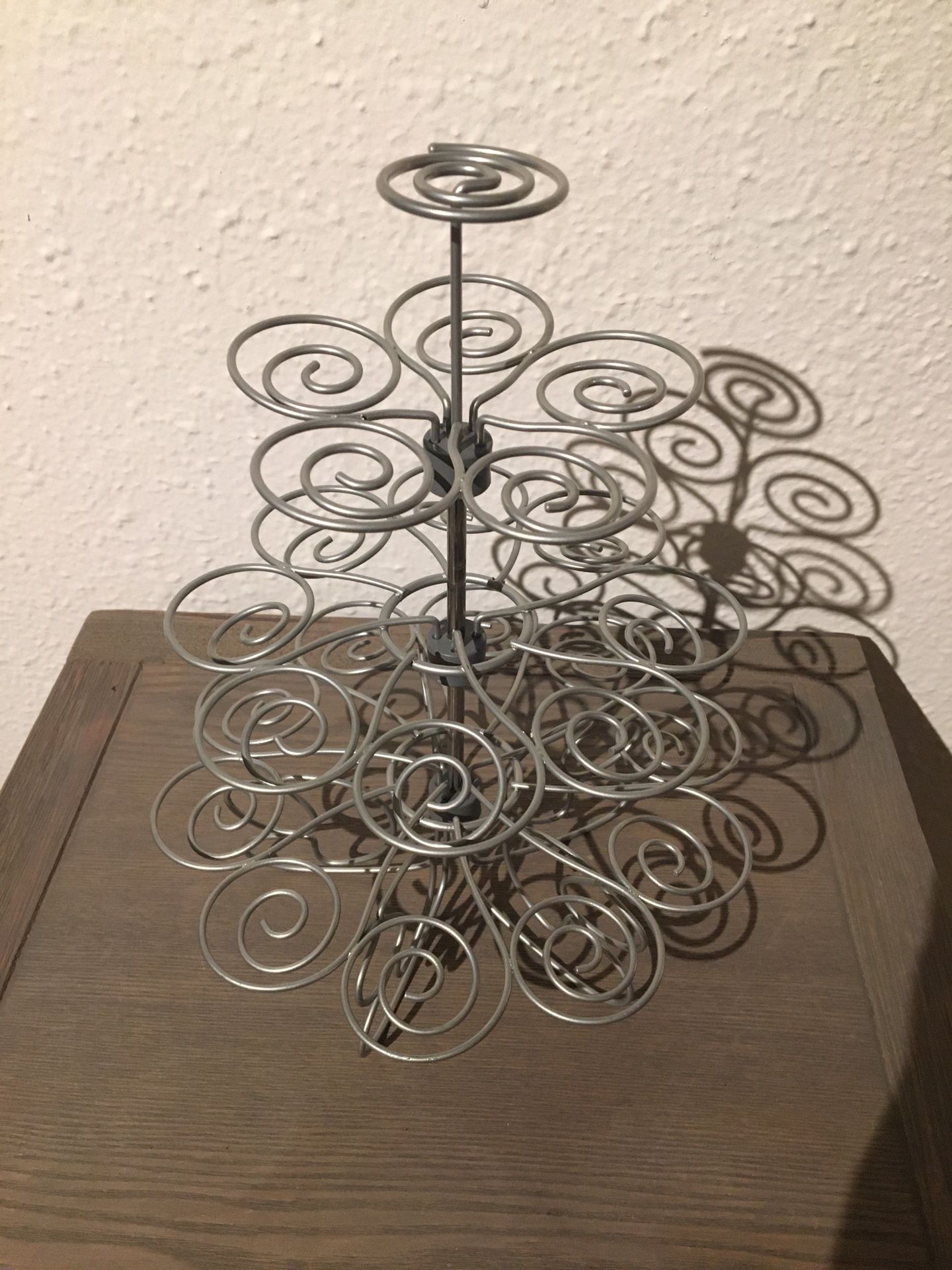 Mini Wire Cupcake Holder/Dessert/Cooking