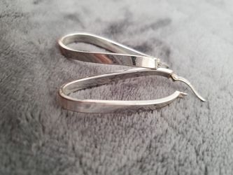 925 Sterling Silver Earrings Thumbnail