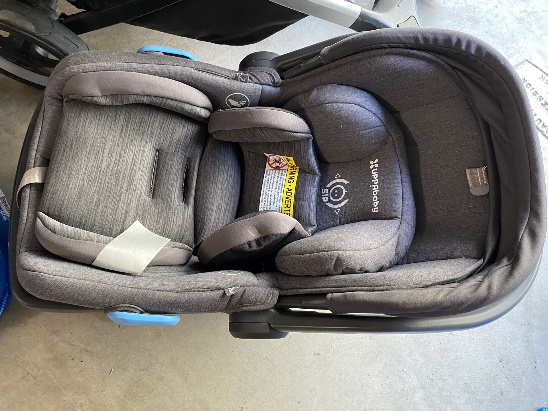 Uppa Baby Car seat 100
