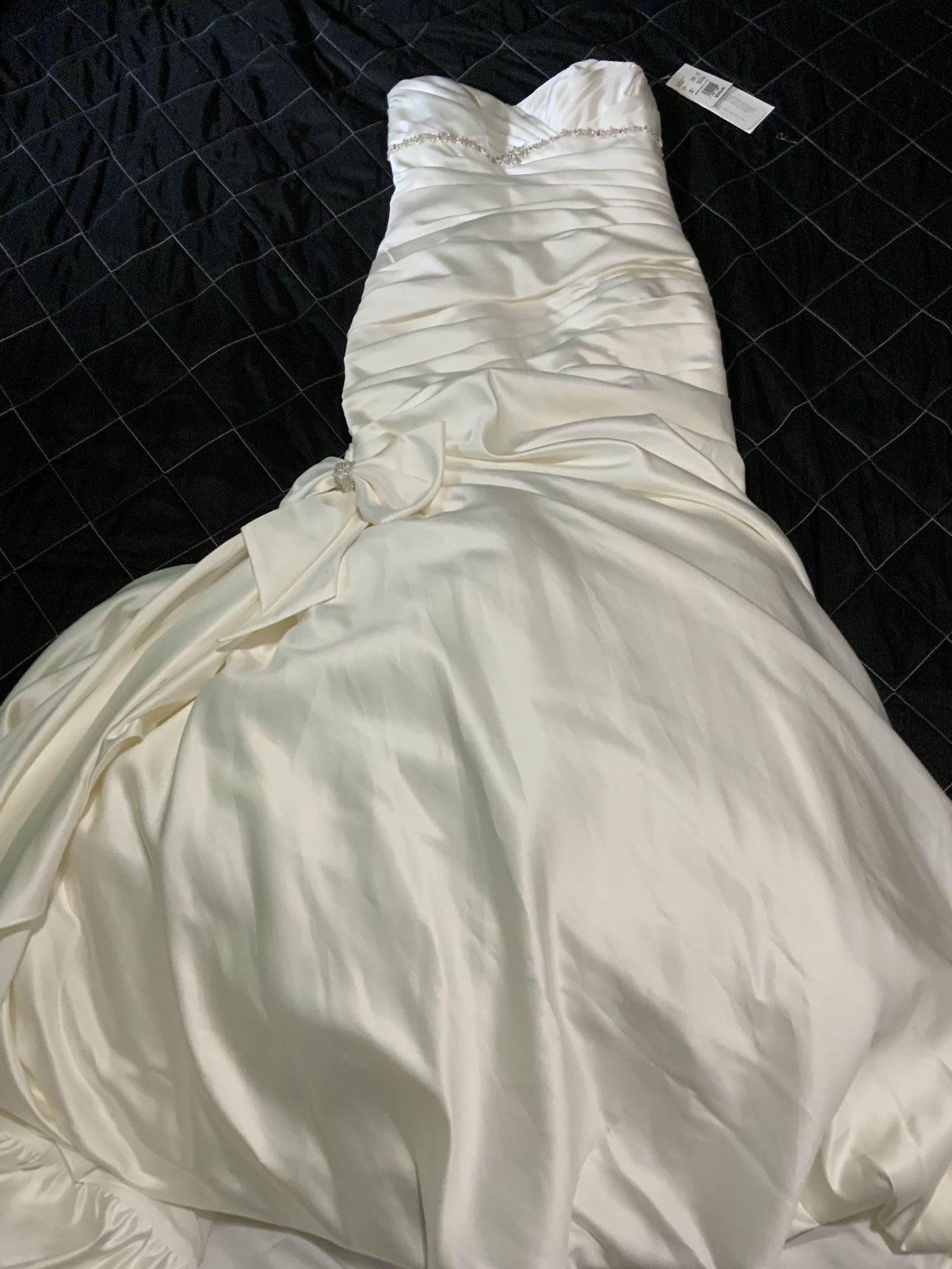 Brand New Wedding Dress