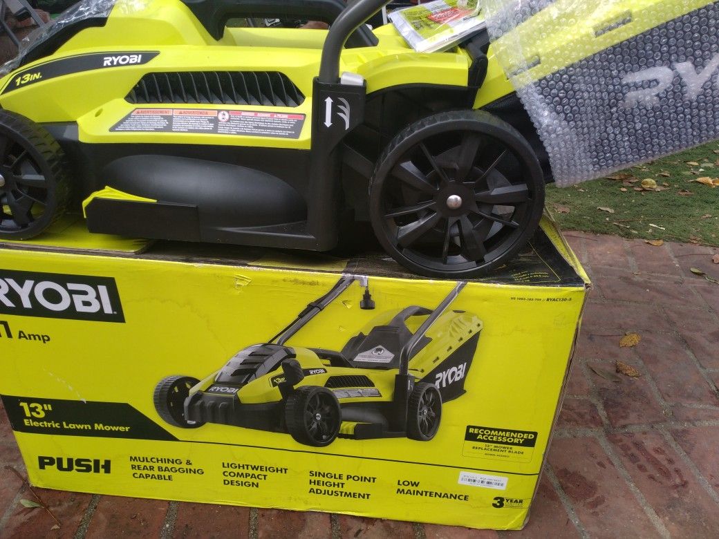 RYOBI 13 in. 11 Amp Corded Electric Walk Behind Push Mower