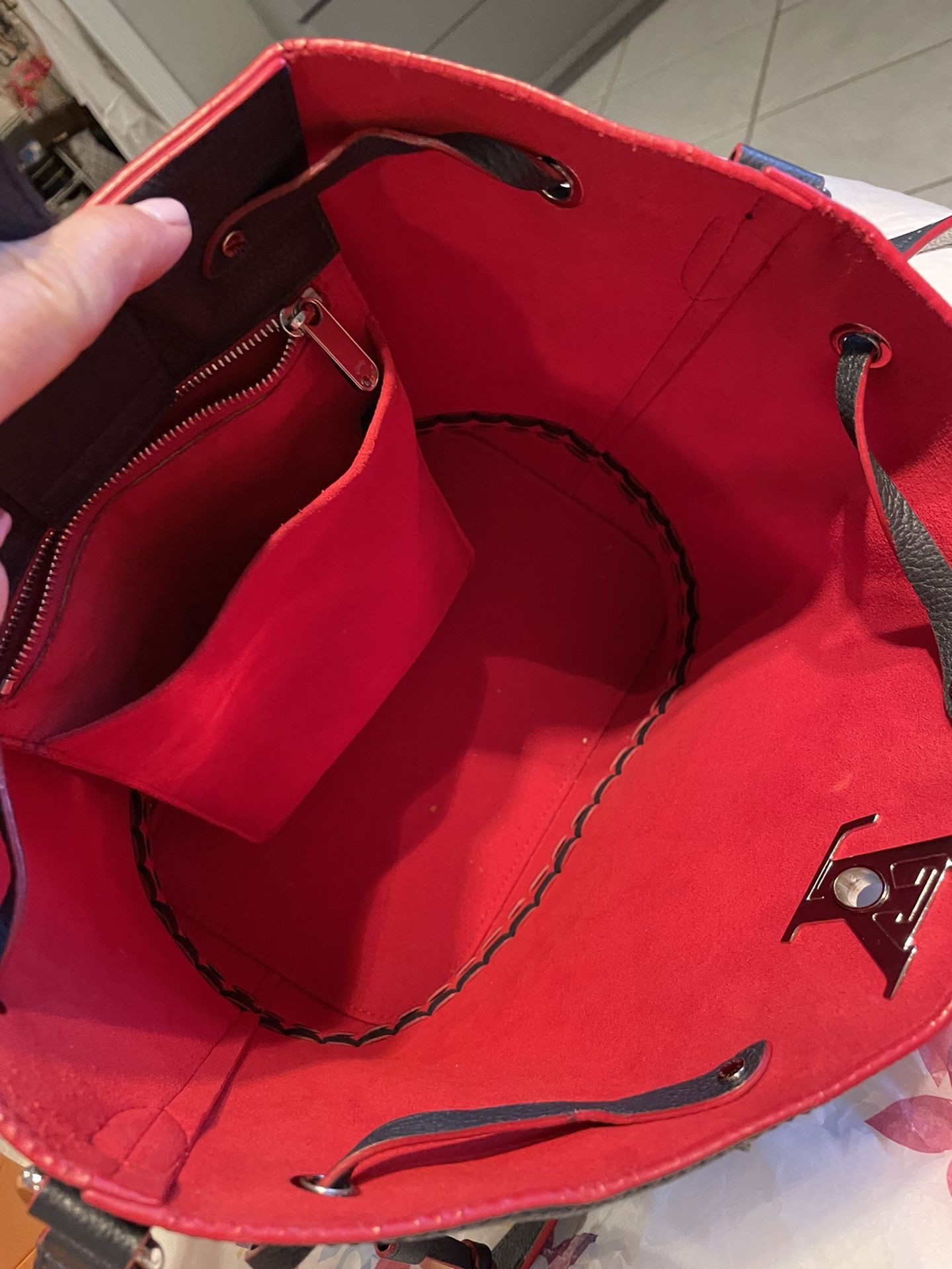 Louis Vuitton Neonoe BB