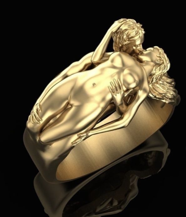 New size 6 ring couple kissing 18 karat gold plated over silver