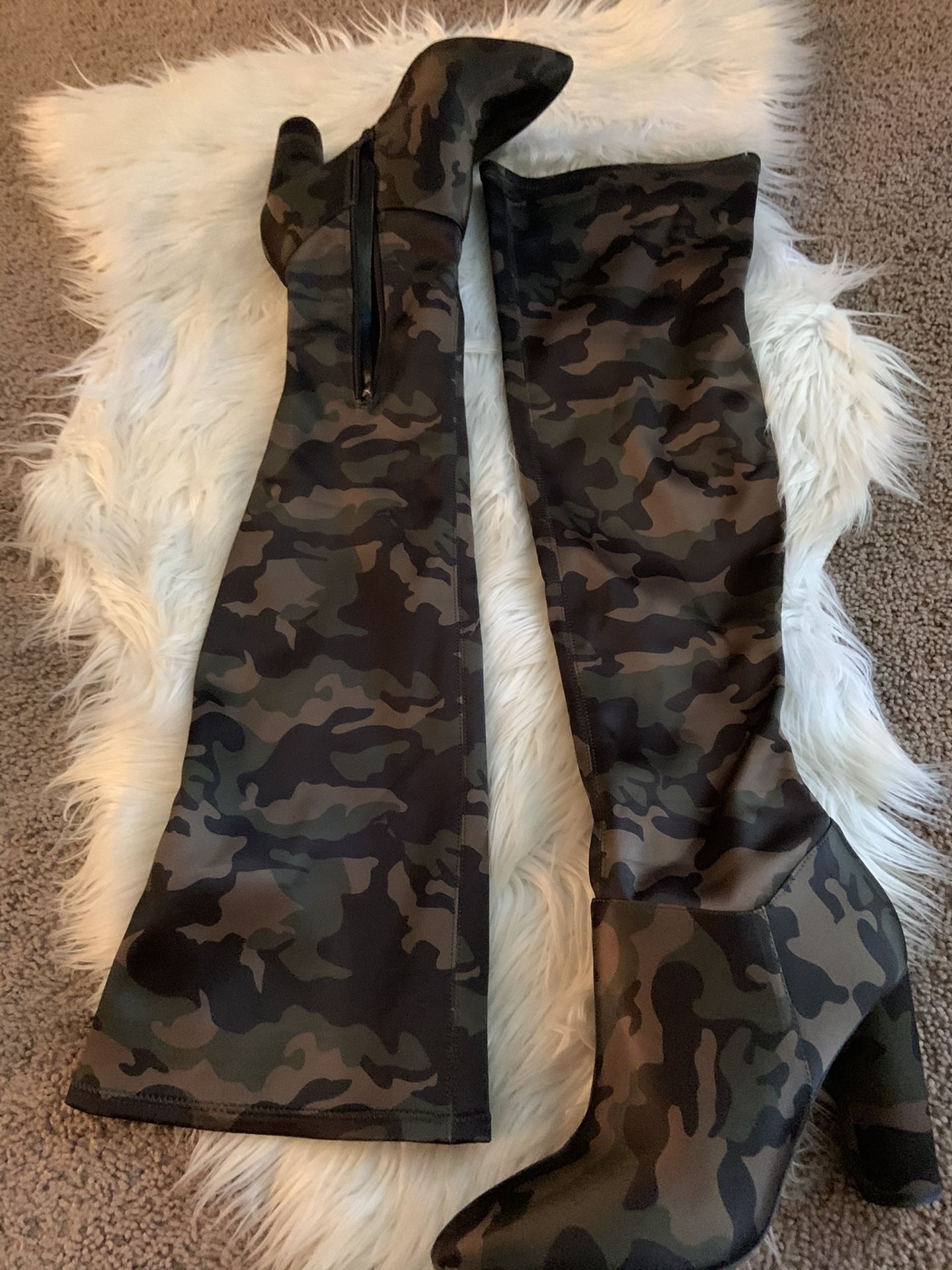 ALDO Army Fatigue High Boots (Size 8.5)
