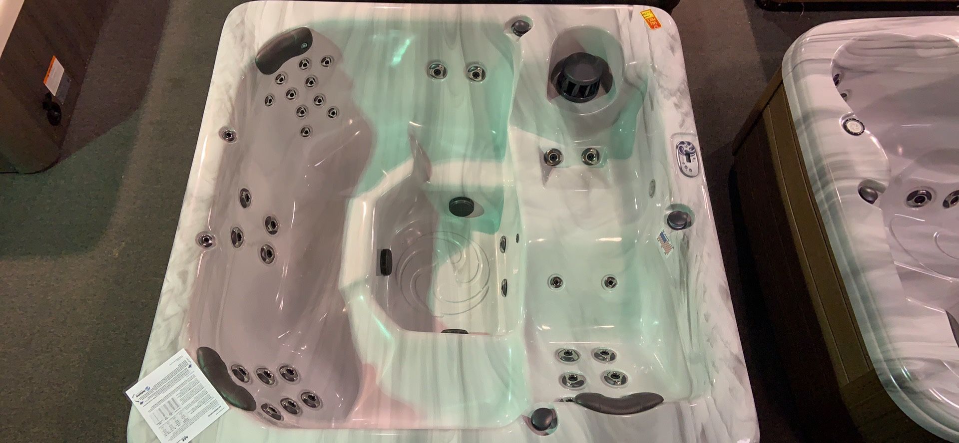 Brand New Hot Tub!!!