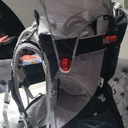 Osprey Poco AG PLUS Child Crrier + Rain Cover And Travel Bag Thumbnail