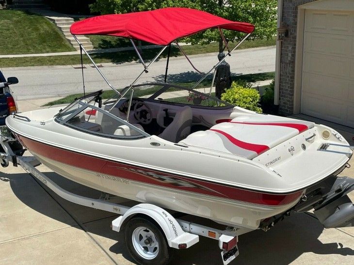 2👀6 Stingray 185 LX Boat + Trailer
