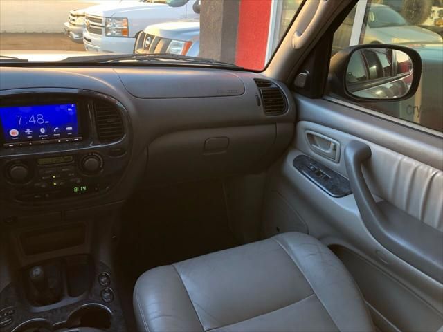 2003 Toyota Sequoia