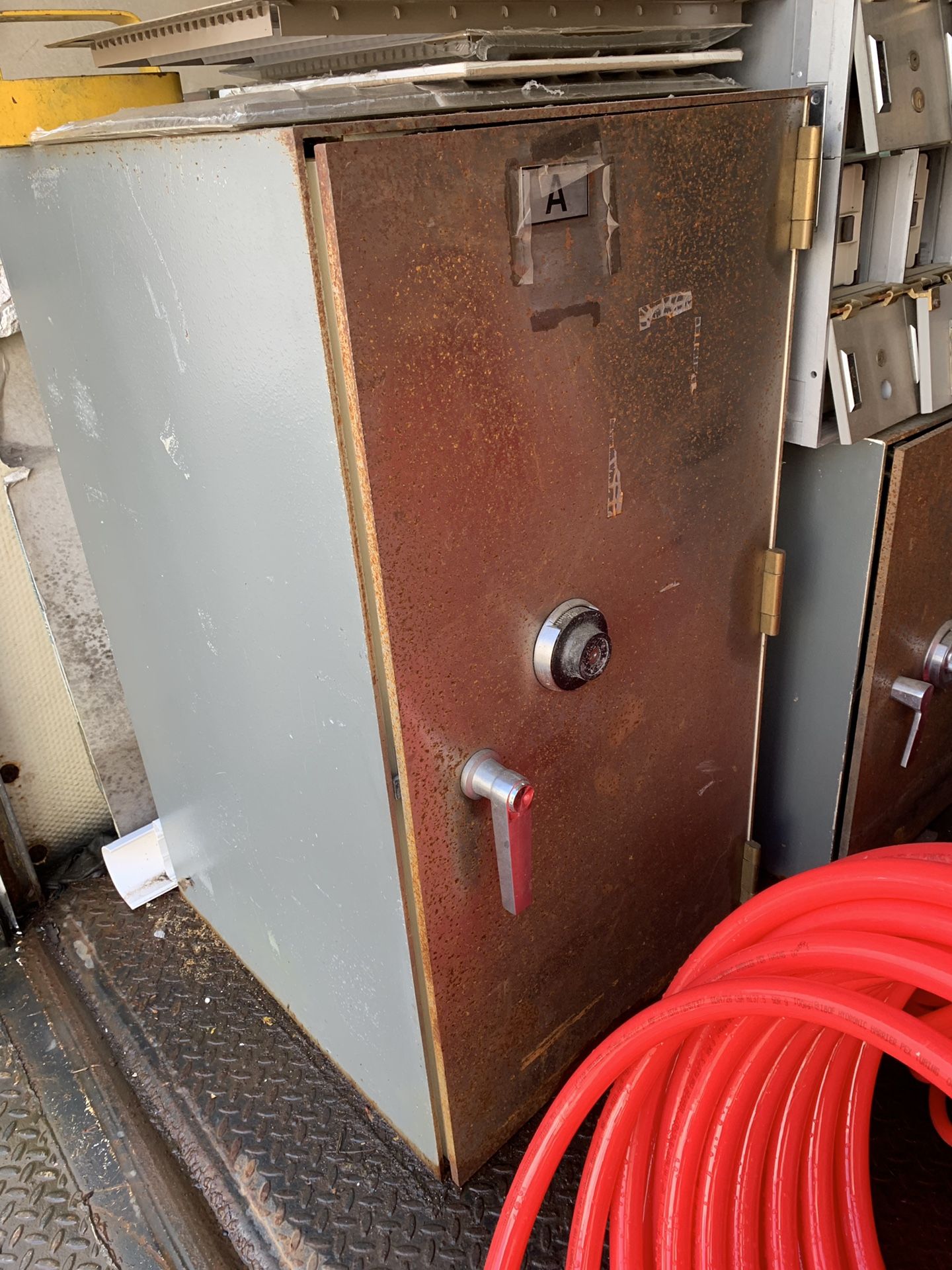 Stainless steel lock boxes and safes